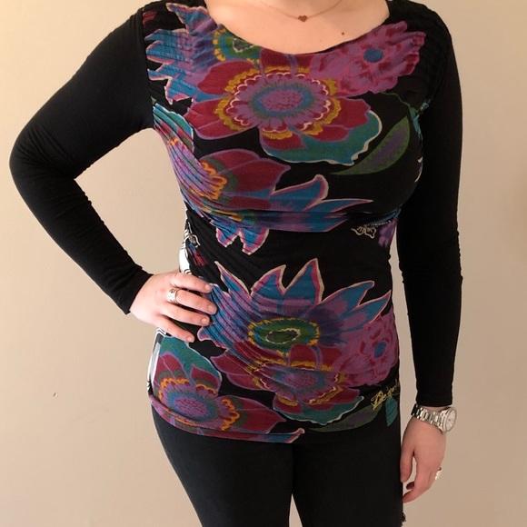 Desigual Tops - Desiqual flowered decorate top